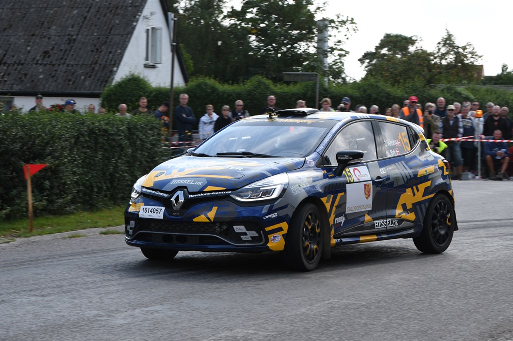 På dagens femte prøve ved Alstrup var der kun 3,5 sekunder mellem RC4-klassens førende kombattanter: Madsen og Venning.
(Foto: Morten Dam, specialpress@gmail.com)
